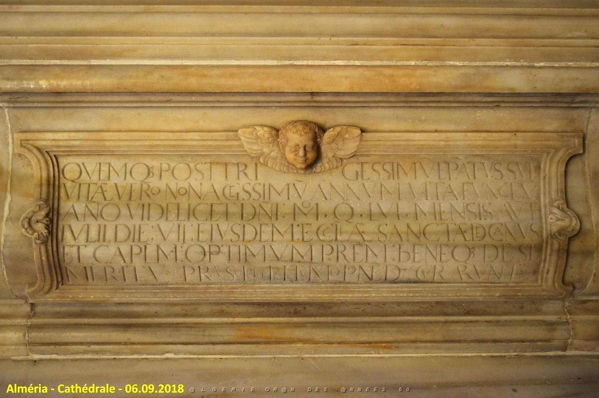 28 LA CATHEDRALE ET LE FORTERESSE DE L INCARNATION (77).JPG